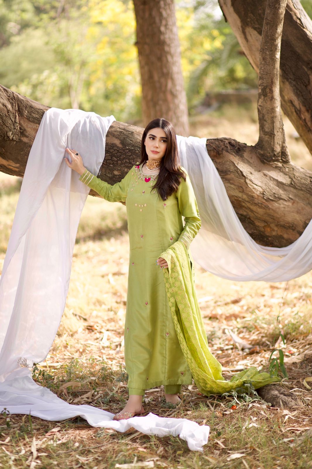 APPLE GREEN GOTA