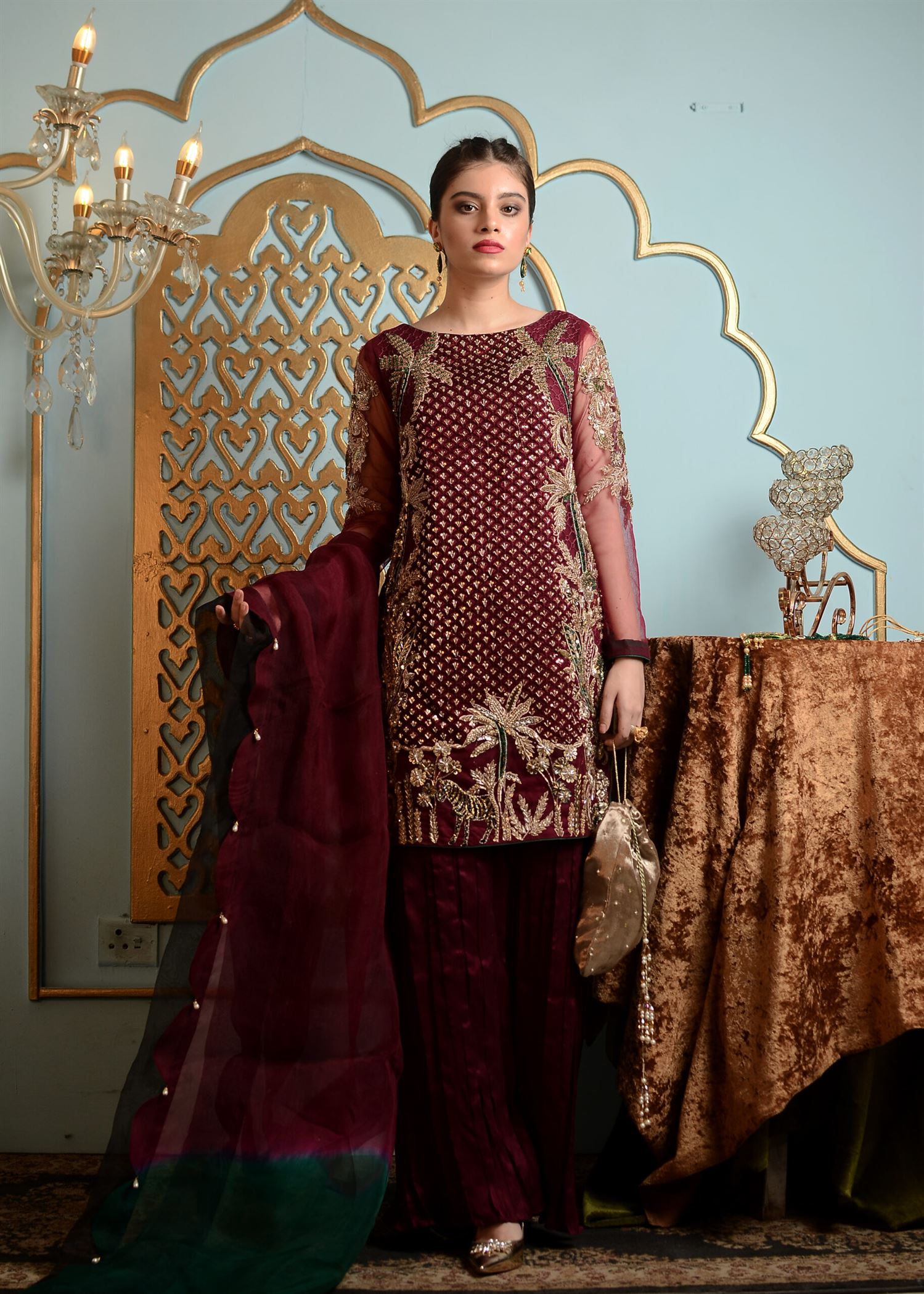 PLUM HAUTE
