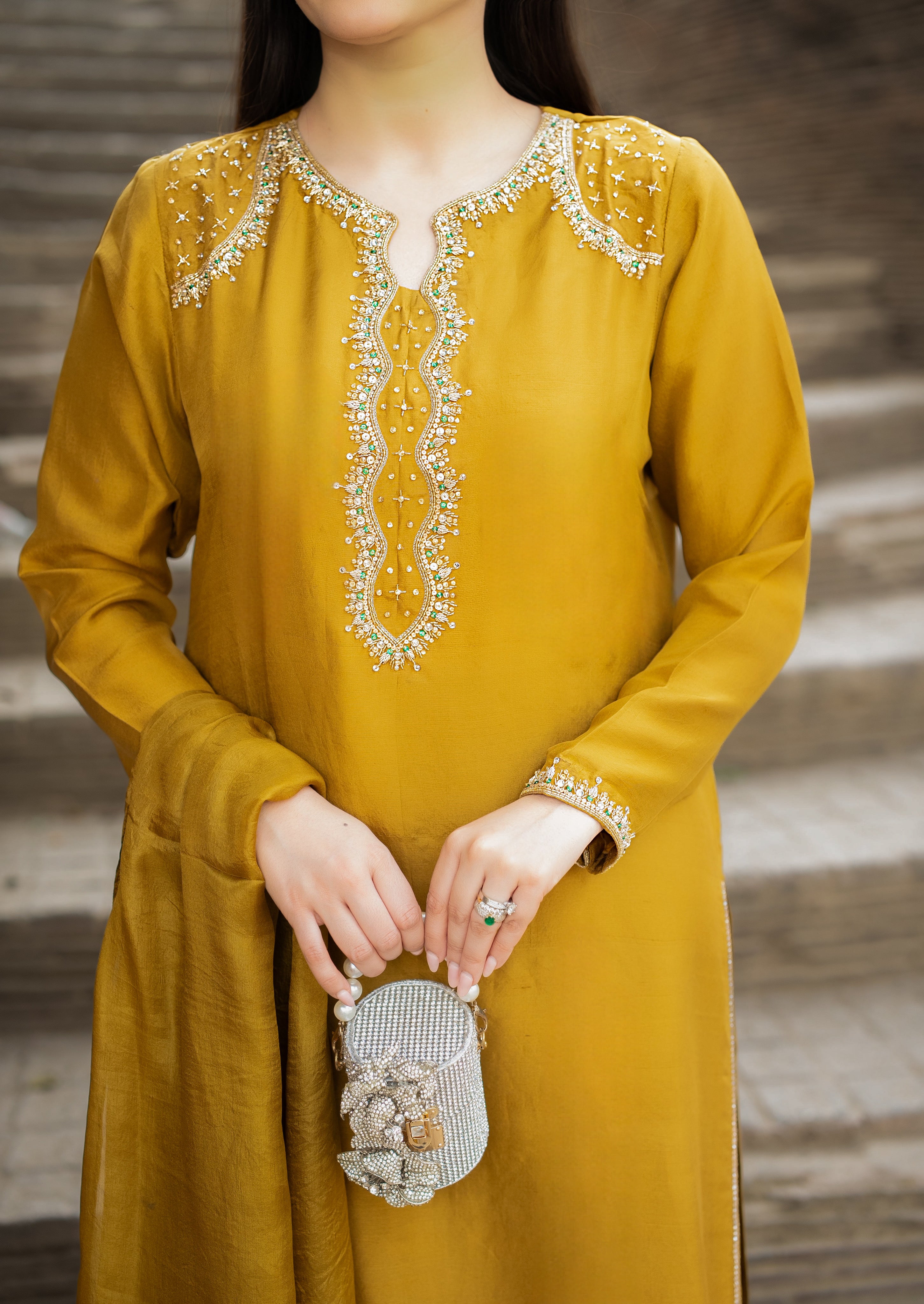 Gold Mustard Fit