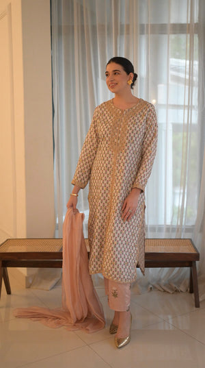Ethnic gota