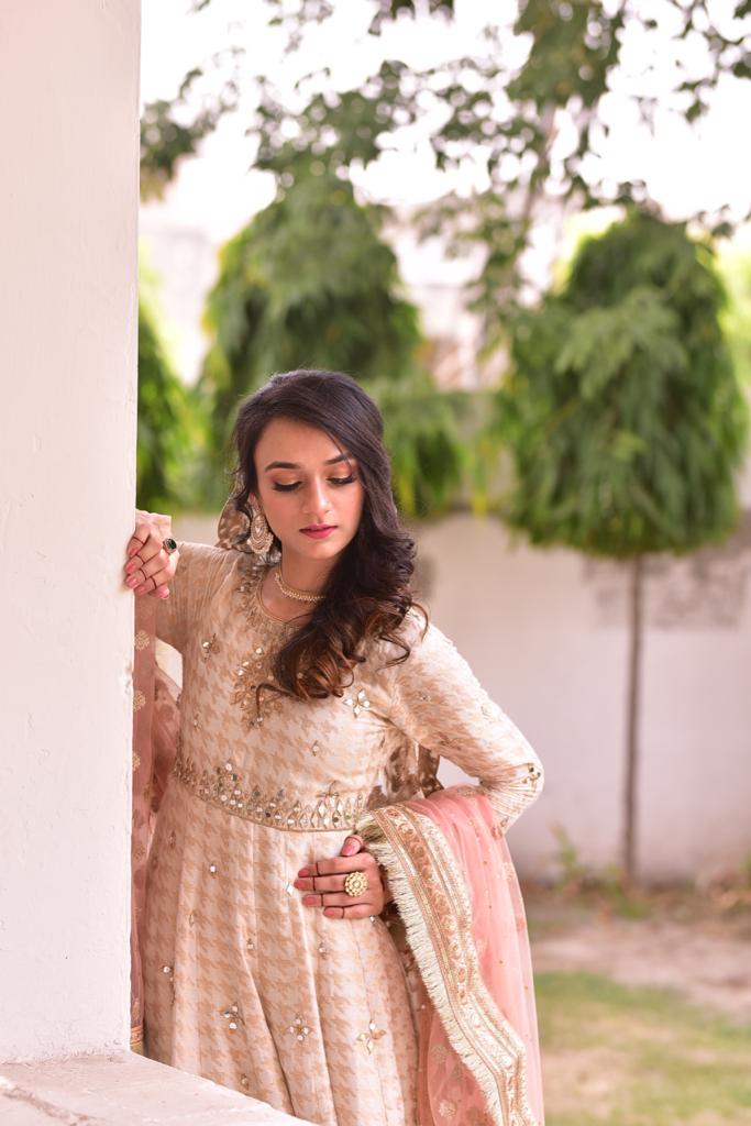 SHEESHA FORMAL PISHWAAS