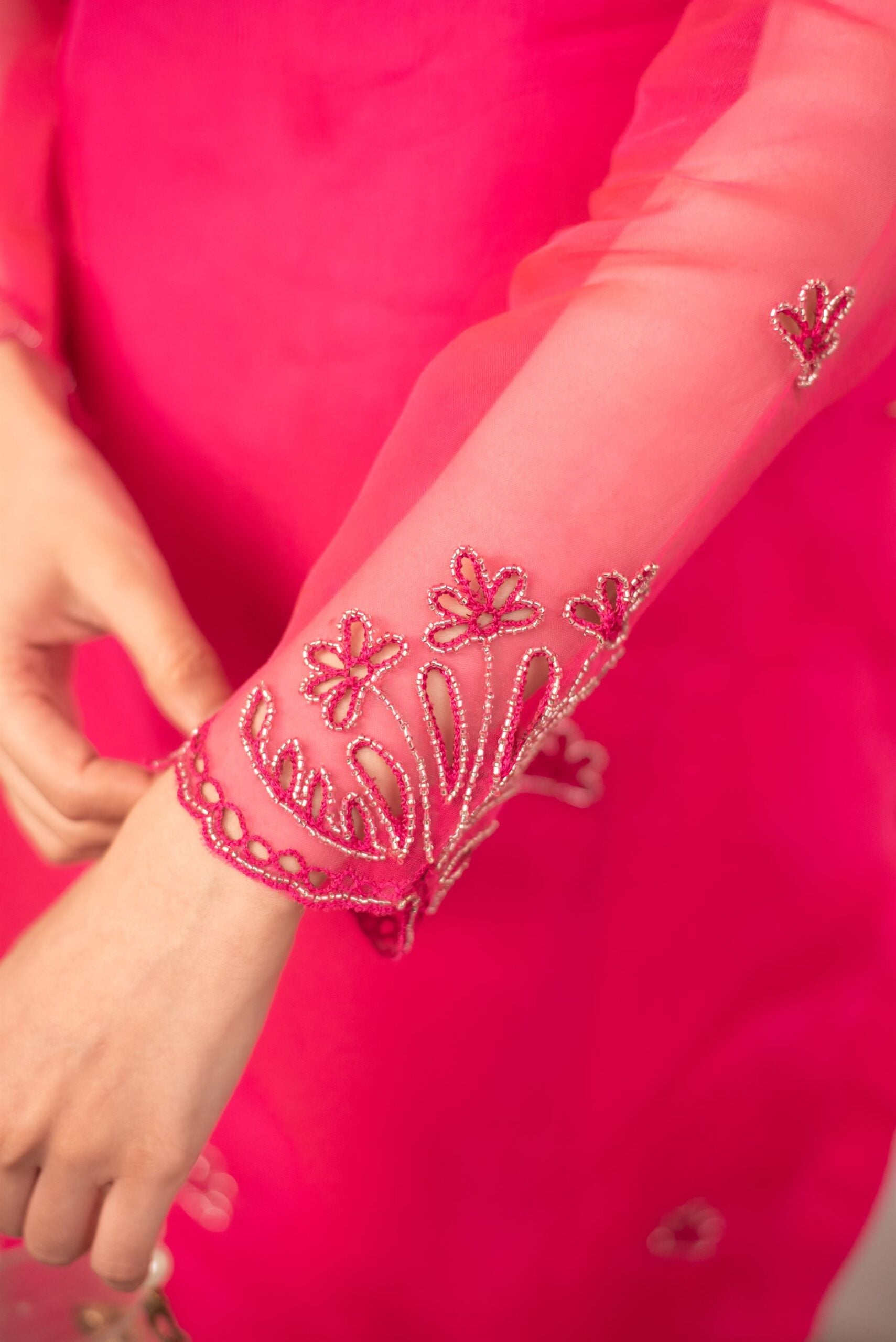 POPPING PINK