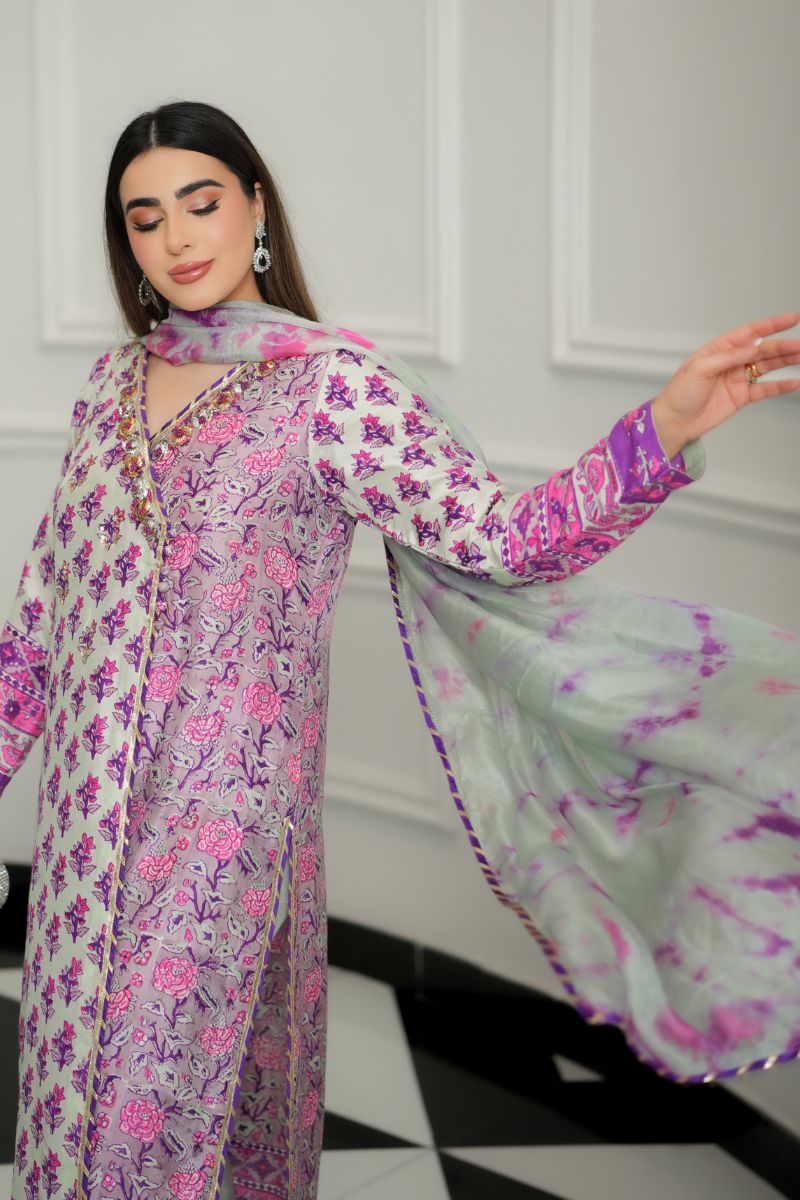 Color Blocked Angrakha