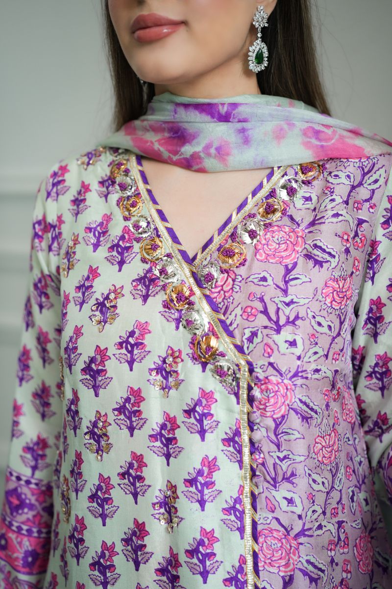 Color Blocked Angrakha