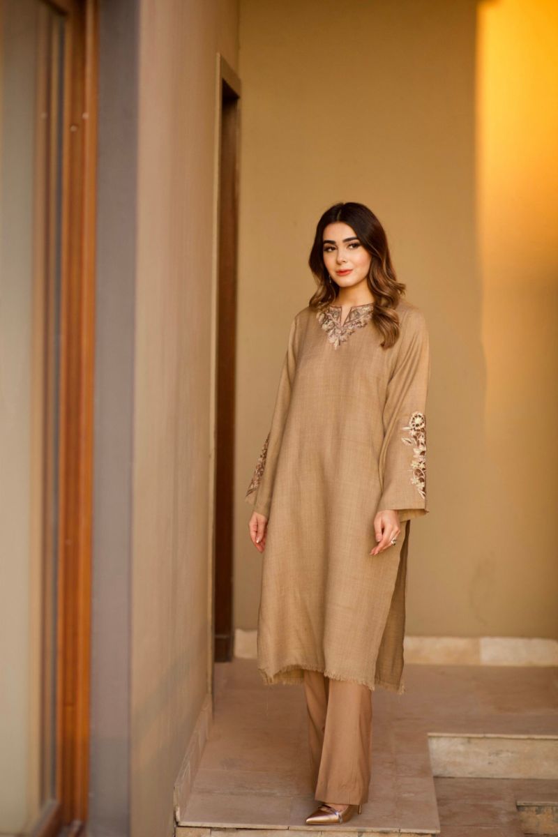 Embroidered Pashmina Kurta
