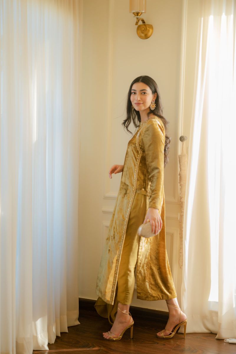 Goldish Mustard Velvet Fit